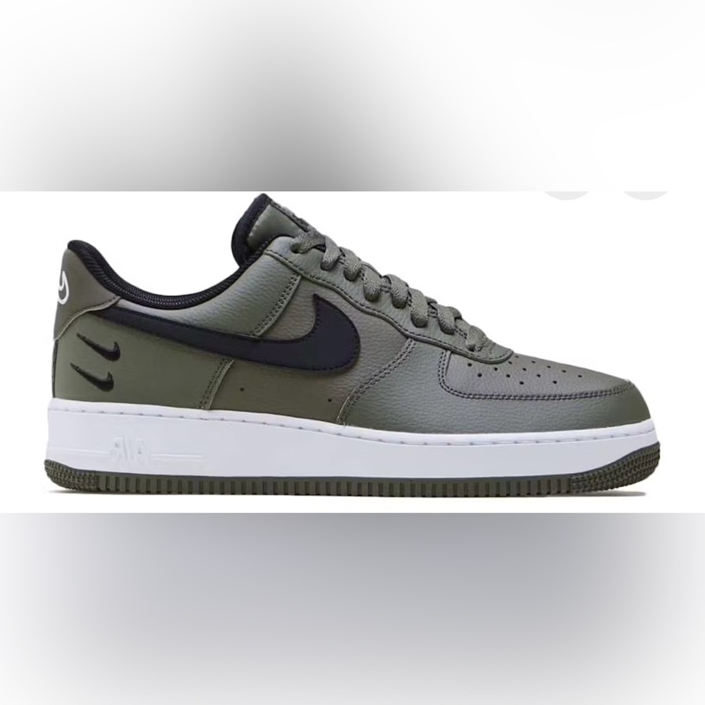 Air Force 1 ‘07 twilight marsh/blk-white Womens 7.5
